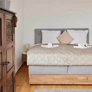 Idee Living: Design-apartment- Netflix - 6 Pers City Airport Mannheim