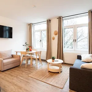 - Cosy For 5 Hamburg